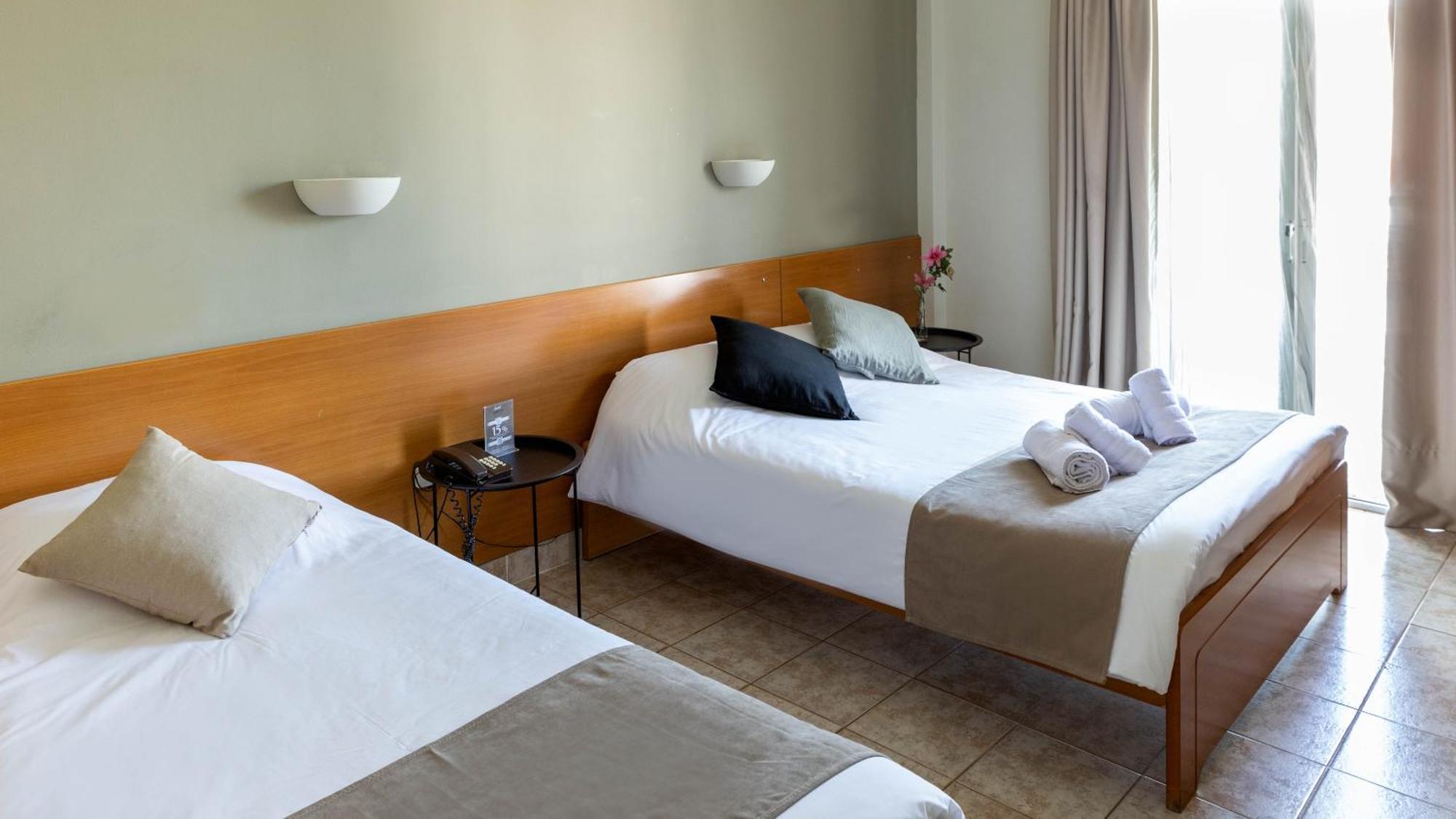 Anesis Hotel Козани Экстерьер фото