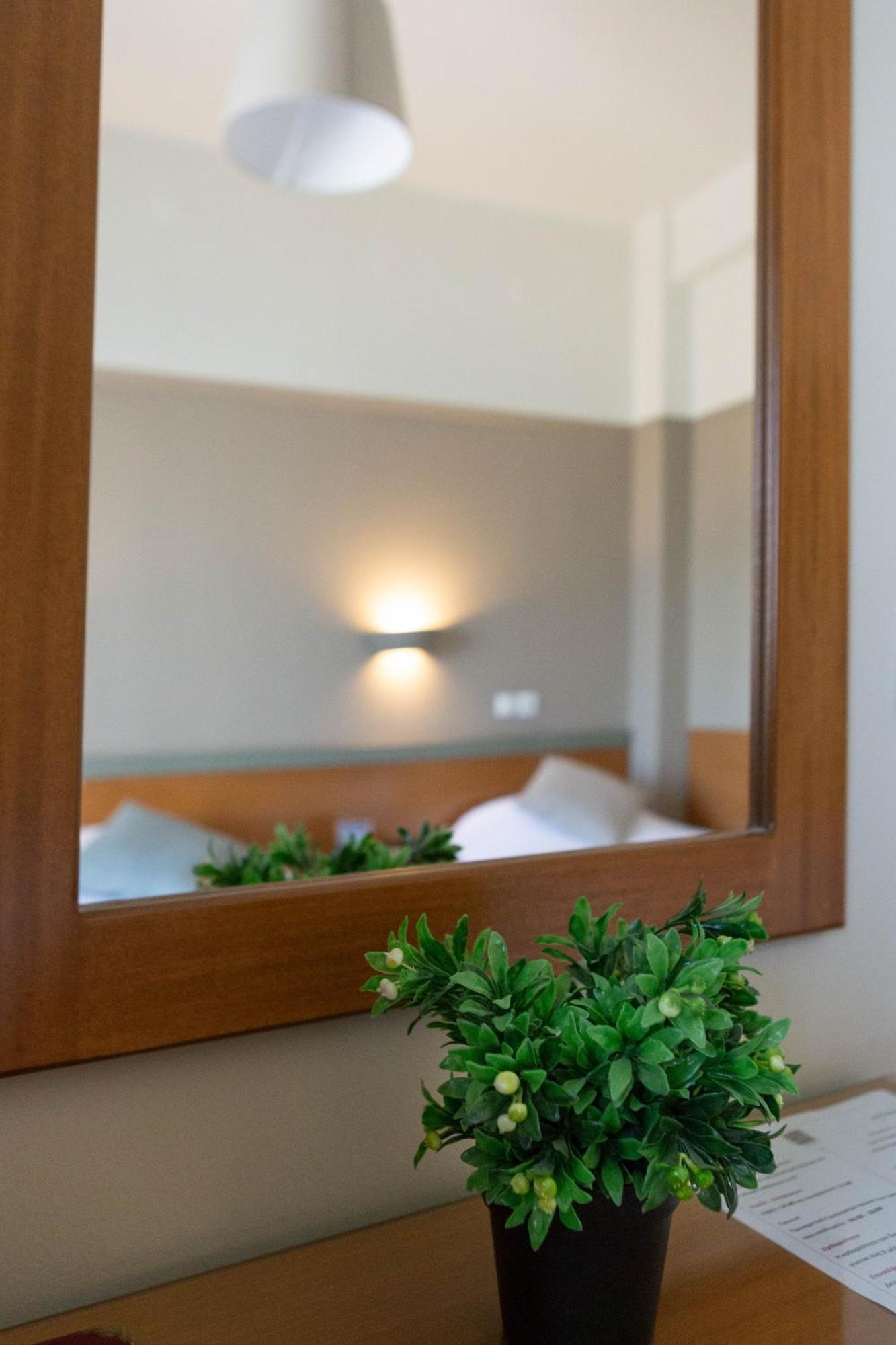 Anesis Hotel Козани Экстерьер фото